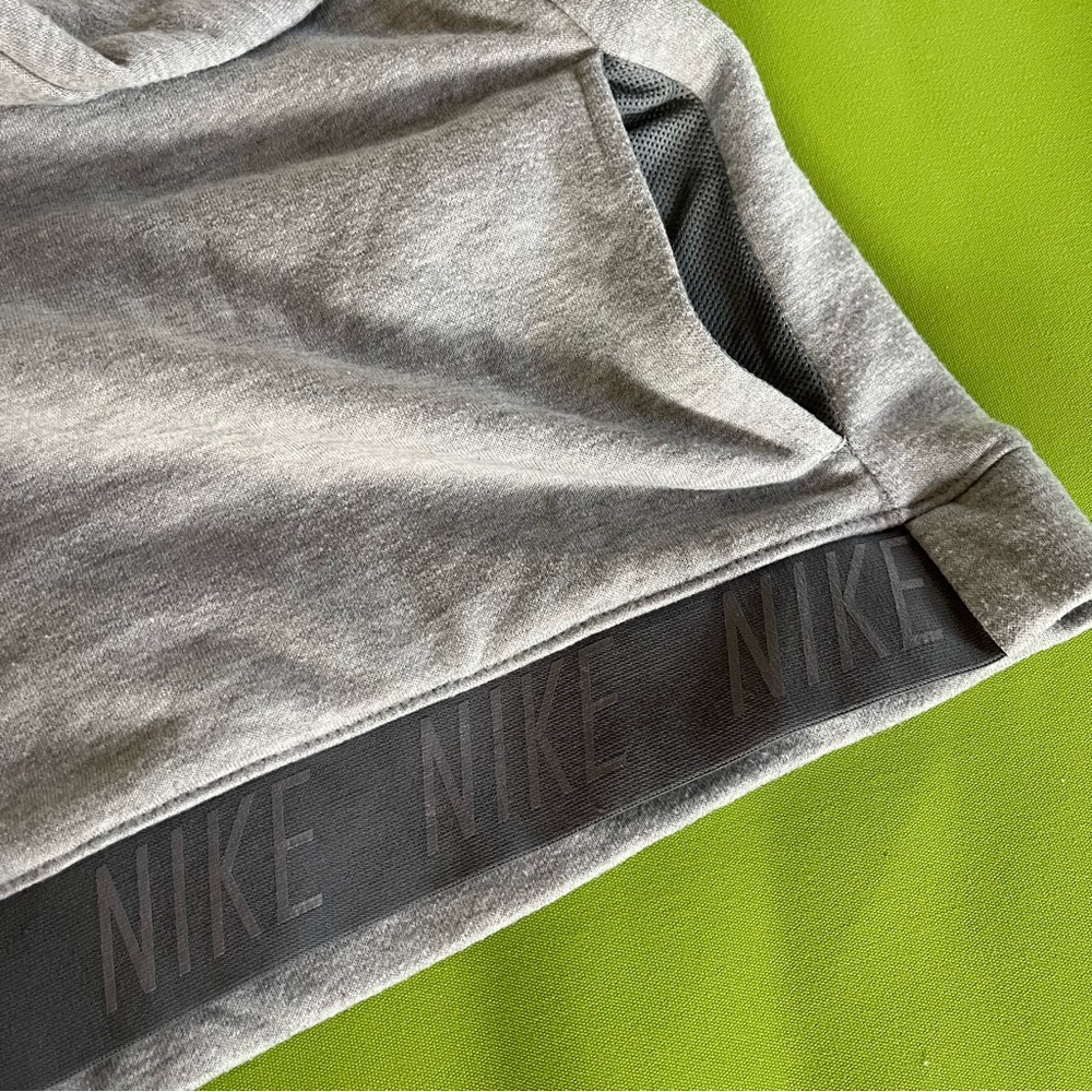 Nike Gray Turtleneck Sweatshirt - Picture 2 of 5